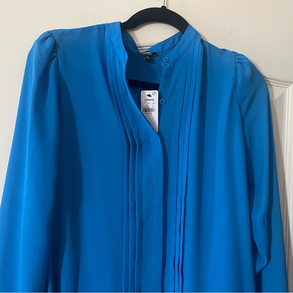 New! Express Bright Blue Pleated Polyester Blouse Long Sleeve Women’s size S - Picture 7 of 13